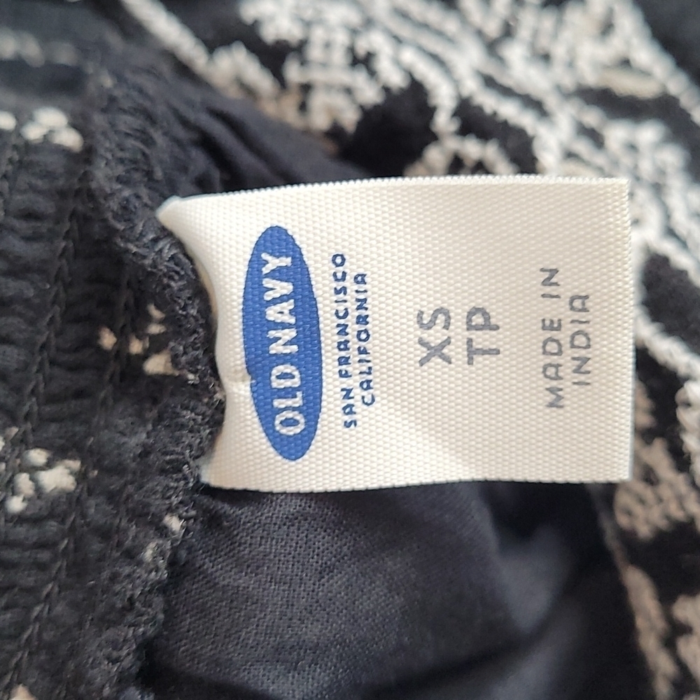 Old Navy Black & White embroidered Boho Shift Mini Sleeveless Dress XS - Picture 8 of 10